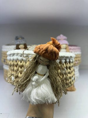 سبد لوسیون مکرومه طرح دختر کرم