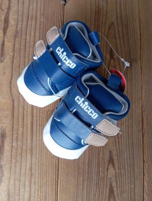 پاپوش نوزادی تیتیل طرح chicco چسبی