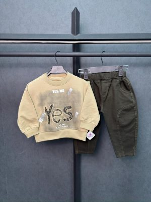 بلوز شلوار 1540 لی لی مون طرح YES